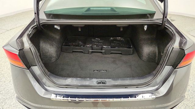 2023 Nissan Altima 2.5 SR AWD Sedan - 23054845 - 19