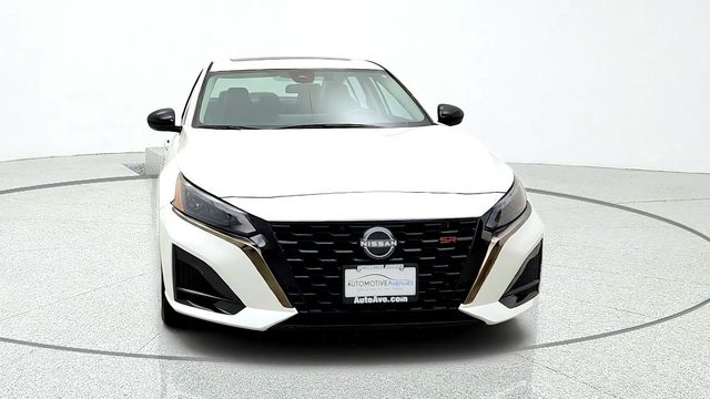 2023 Nissan Altima 2.5 SR AWD Sedan - 23094500 - 1