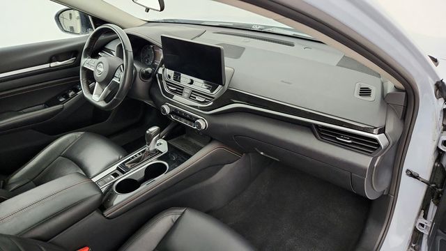 2023 Nissan Altima 2.5 SR AWD Sedan with Premium Package - 22948650 - 25