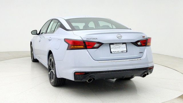 2023 Nissan Altima 2.5 SR AWD Sedan with Premium Package - 22948650 - 5