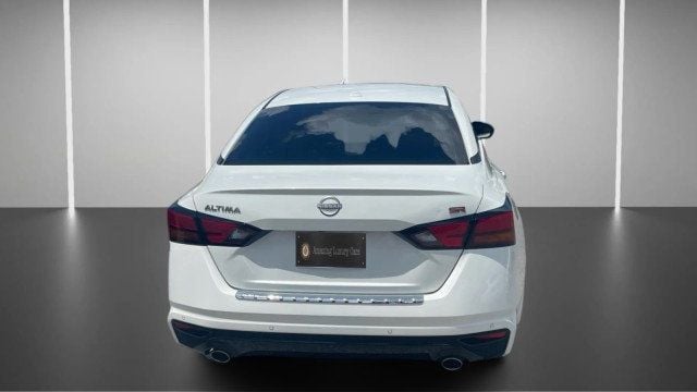2023 Nissan Altima 2.5 SR Sedan - 23049972 - 8