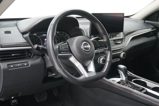 2023 Nissan Altima 2.5 SR Sedan - 22999728 - 9