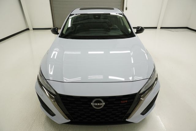 2023 Nissan Altima 2.5 SR Sedan - 22999728 - 1