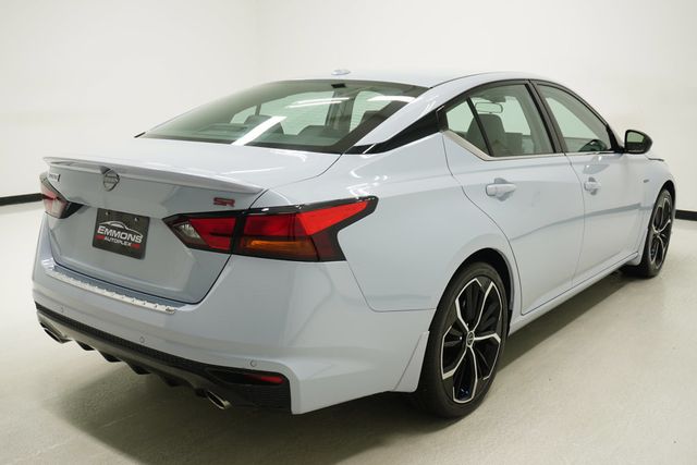 2023 Nissan Altima 2.5 SR Sedan - 22999728 - 3