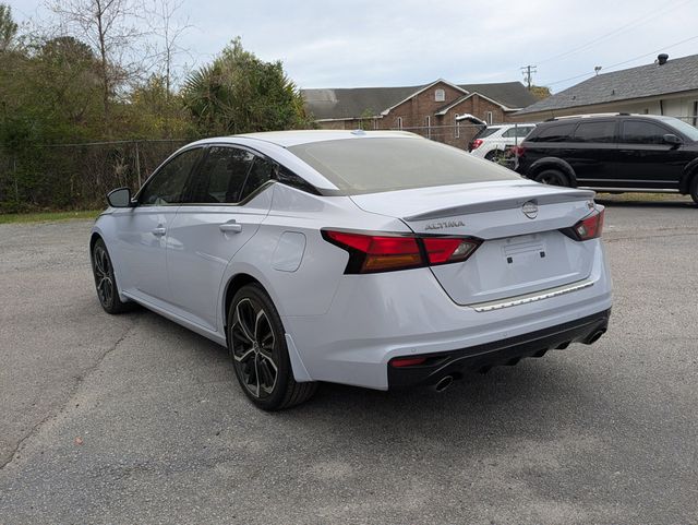 2023 Nissan Altima 2.5 SR Sedan - 22996241 - 4