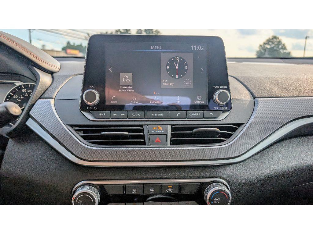 2023 Nissan Altima 2.5 SR photo 19