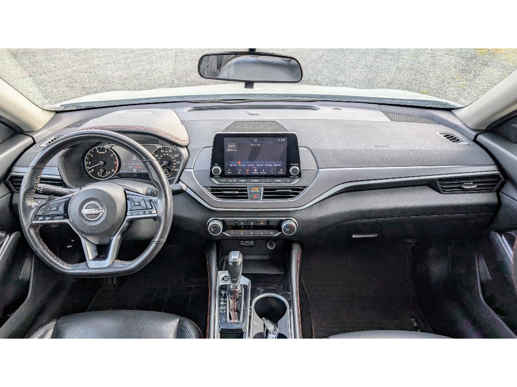 2023 Nissan Altima 2.5 SR photo 25