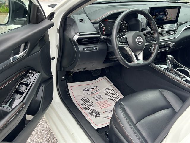 2023 Nissan Altima 2.5 SR Sedan - 23061512 - 9