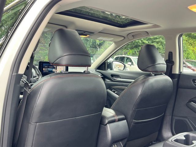 2023 Nissan Altima 2.5 SR Sedan - 23061512 - 13
