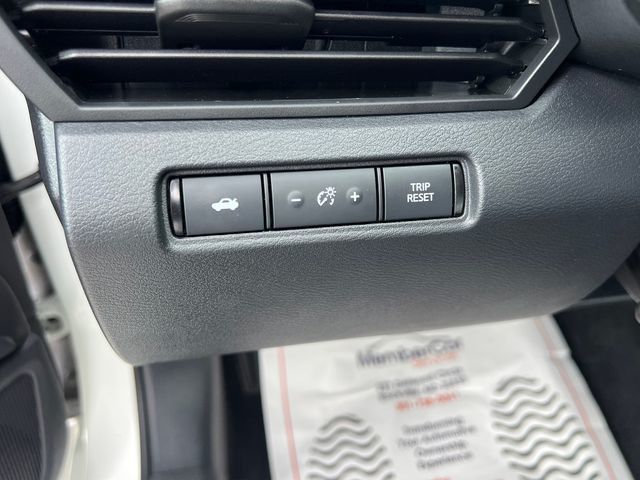 2023 Nissan Altima 2.5 SR Sedan - 23061512 - 21