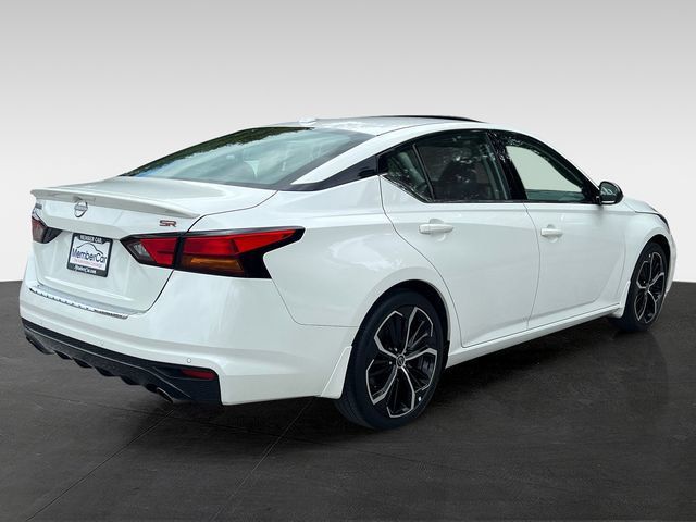 2023 Nissan Altima 2.5 SR Sedan - 23061512 - 4