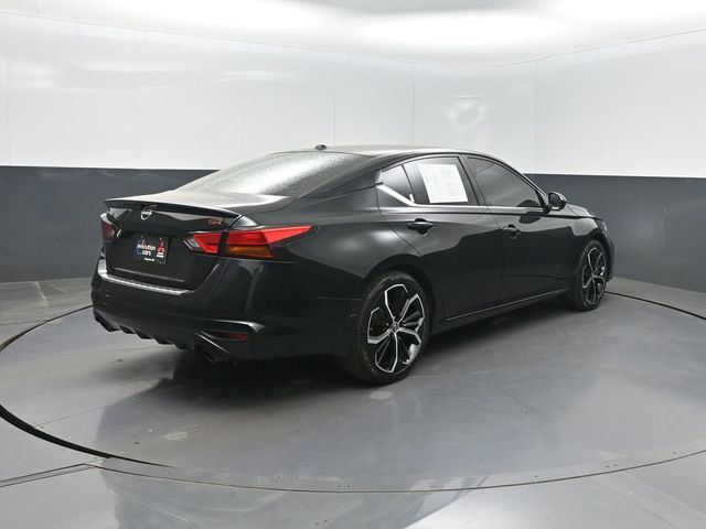 2023 Nissan Altima 2.5 SR Sedan - 22993277 - 30