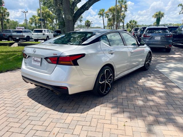 2023 Nissan Altima 2.5 SR Sedan - 22868802 - 4