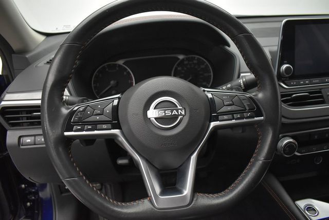 2023 Nissan Altima 2.5 SR Sedan - 22977507 - 17