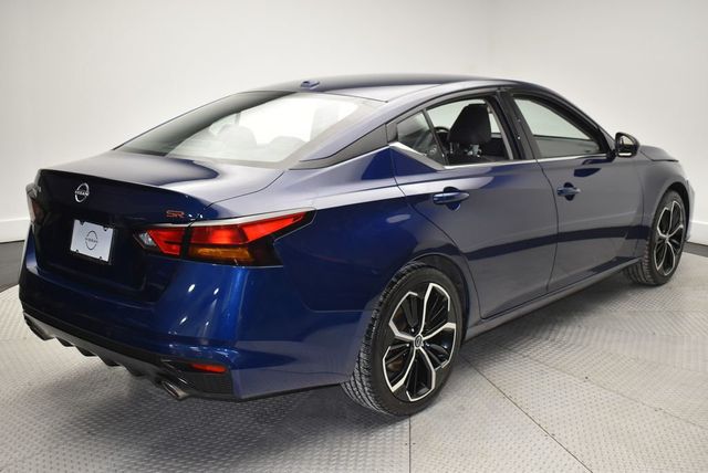 2023 Nissan Altima 2.5 SR Sedan - 22977507 - 4