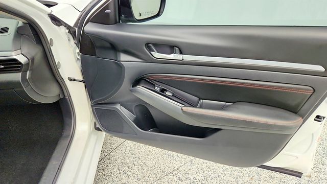 2023 Nissan Altima 2.5 SR Sedan - 22966725 - 21