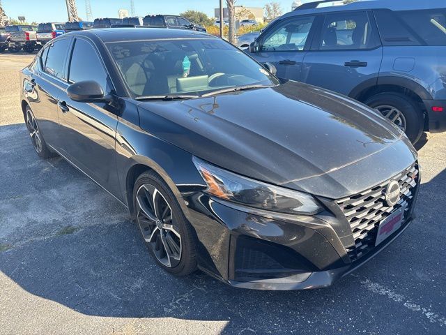 2023 Nissan Altima 2.5 SR Sedan - 22942793 - 1