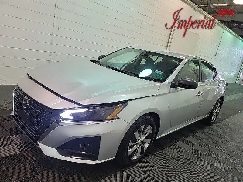 2023 Nissan Altima 2.5 S Sedan - 23013610 | Video 1