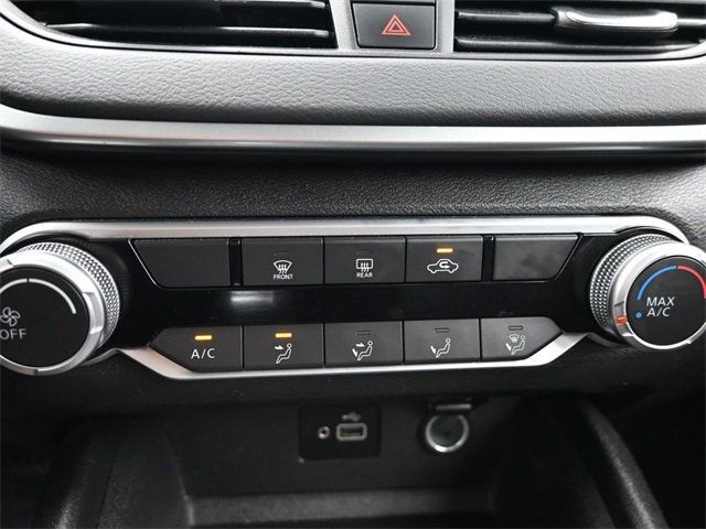 2023 Nissan Altima 2.5 photo 17