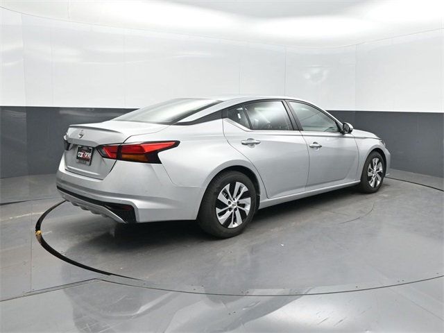 2023 Nissan Altima 2.5 photo 25