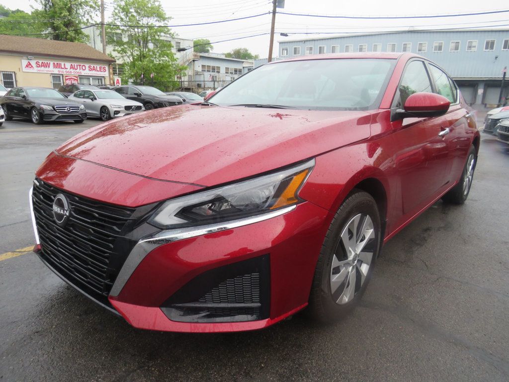 2023 Nissan Altima 2.5 SV AWD Sedan - 23028201 | Video 1