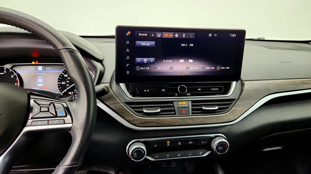 2023 Nissan Altima 2.5 SV AWD Sedan - 23097105 - 16