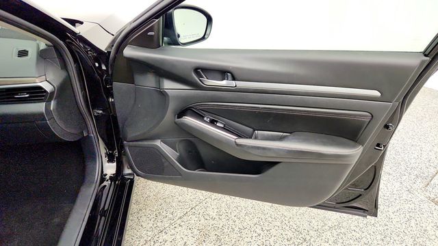2023 Nissan Altima 2.5 SV AWD Sedan - 23097105 - 24