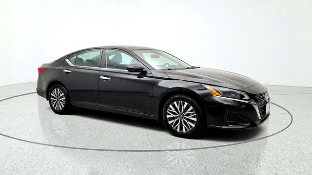 2023 Nissan Altima 2.5 SV AWD Sedan - 23097105 - 2