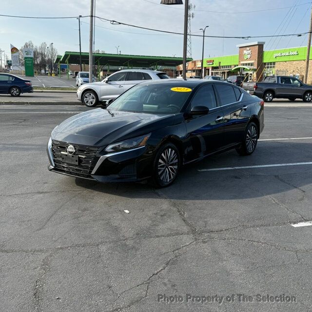 2023 Nissan Altima 2.5 SV AWD W/SV PREMIUM PACKAGE & APPLECARPLAY & MOONROOF - 22999379 - 5