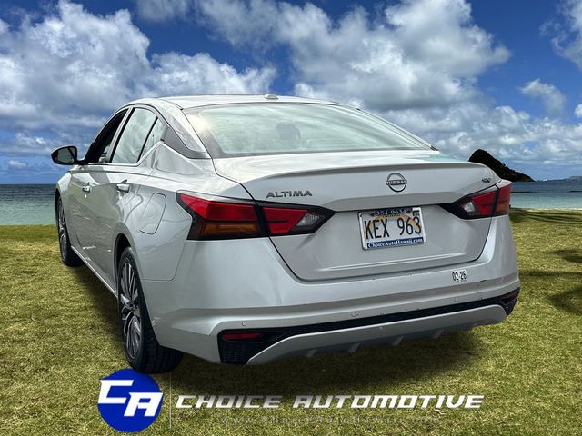 2023 Nissan Altima 2.5 SV Sedan - 22982508 - 4