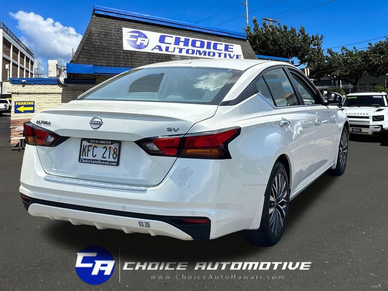 2023 Nissan Altima 2.5 SV Sedan - 23042305 - 7