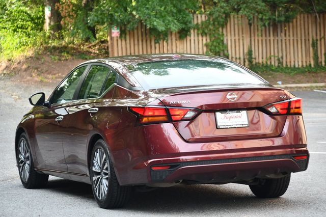 2023 Nissan Altima 2.5 SV Sedan - 22527392 - 6