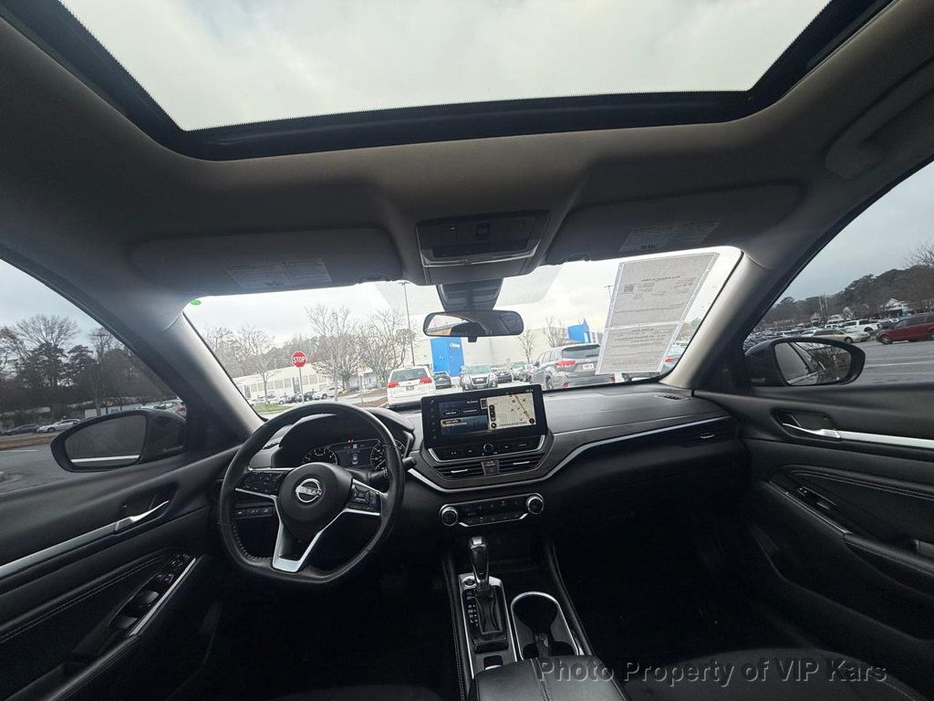 2023 Nissan Altima 2.5 SV Sedan - 22963315 - 18