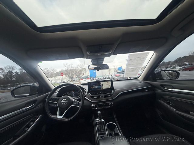 2023 Nissan Altima 2.5 SV Sedan - 22963315 - 18