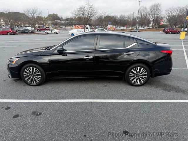 2023 Nissan Altima 2.5 SV Sedan - 22963315 - 8
