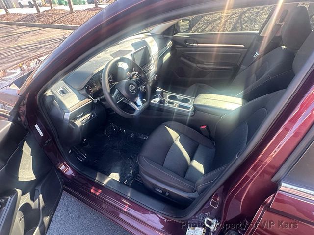 2023 Nissan Altima 2.5 SV Sedan - 22984358 - 9