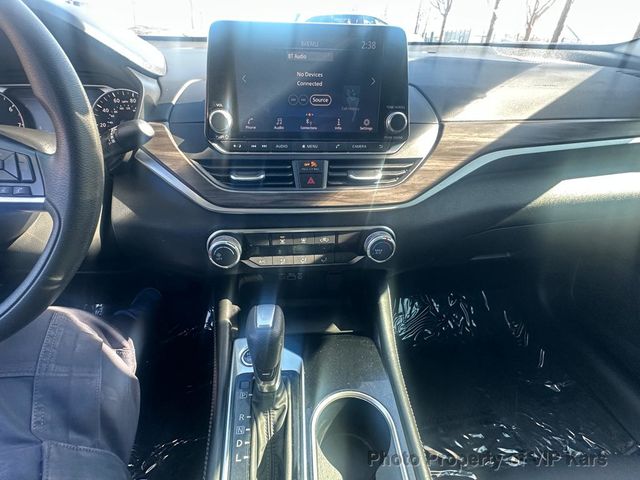 2023 Nissan Altima 2.5 SV Sedan - 22984358 - 19