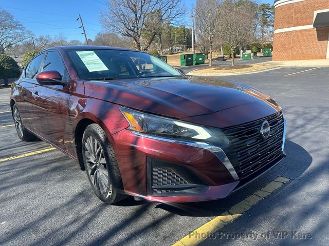 2023 Nissan Altima 2.5 SV Sedan - 22984358 - 4