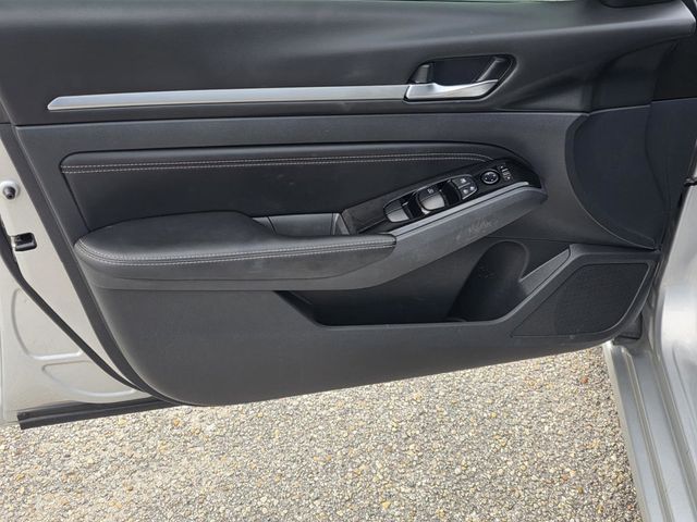 2023 Nissan Altima 2.5 SV Sedan - 23070763 - 28