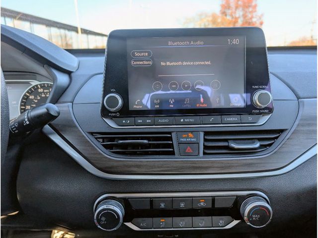 2023 Nissan Altima 2.5 SV Sedan - 22943905 - 20