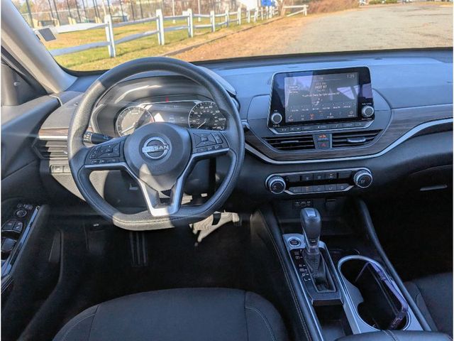 2023 Nissan Altima 2.5 SV Sedan - 22943905 - 23