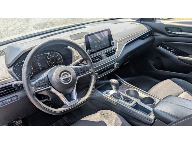 2023 Nissan Altima 2.5 SV Sedan - 22983835 - 17