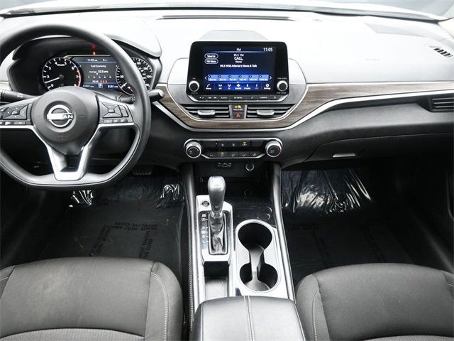 2023 Nissan Altima 2.5 SV Sedan - 22954837 - 18