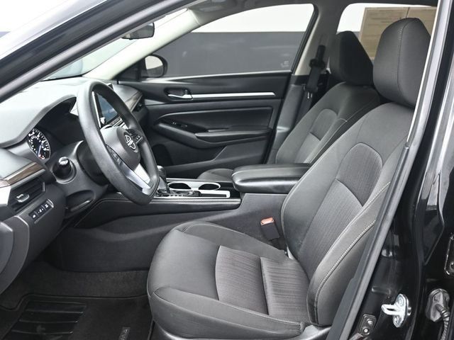 2023 Nissan Altima 2.5 SV Sedan - 22998336 - 11