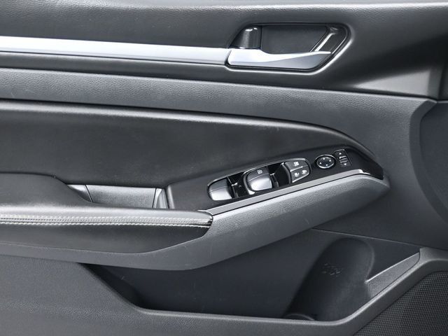 2023 Nissan Altima 2.5 SV Sedan - 22998336 - 12