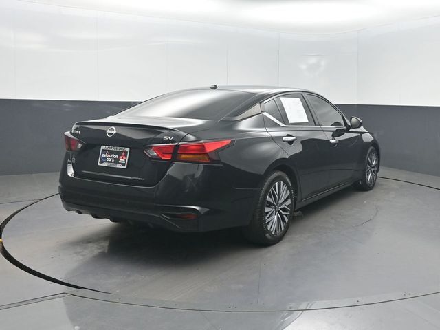 2023 Nissan Altima 2.5 SV Sedan - 22998336 - 32