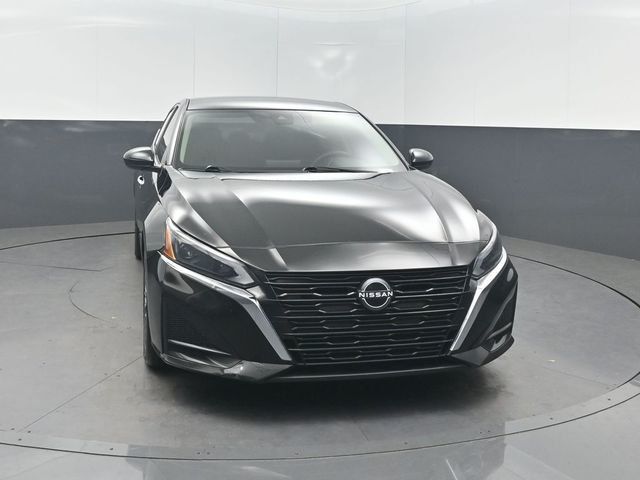 2023 Nissan Altima 2.5 SV Sedan - 22998336 - 35