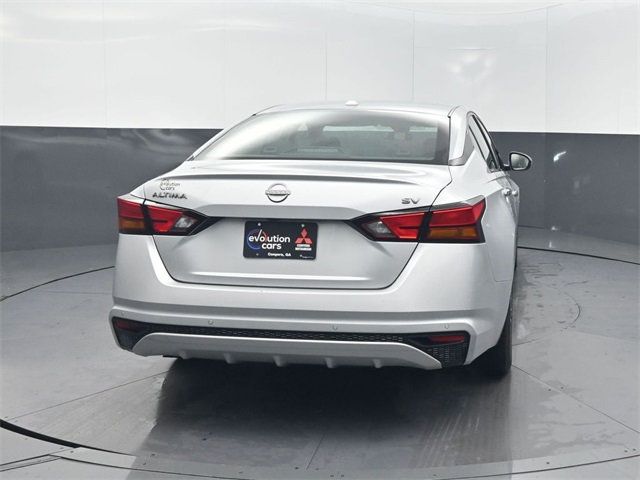 2023 Nissan Altima 2.5 SV Sedan - 22954360 - 32