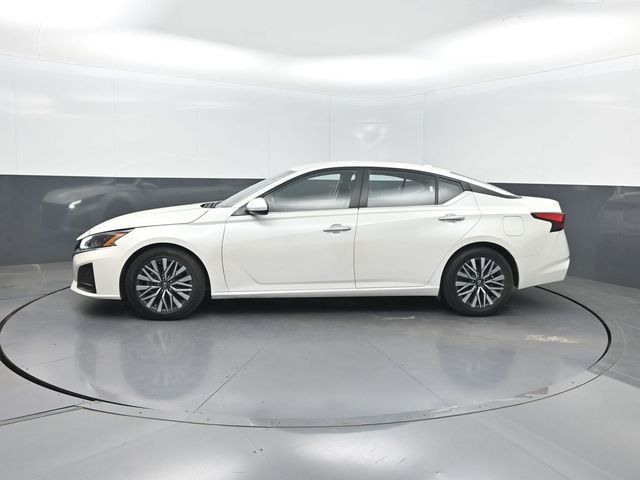 2023 Nissan Altima 2.5 SV Sedan - 23016097 - 1