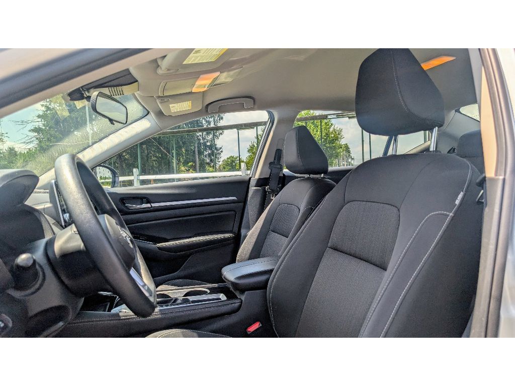 2023 Nissan Altima 2.5 SV photo 15